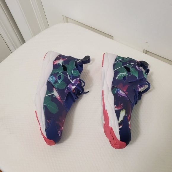 Reebok Colorful Print 3D Ultralite Sneakers Size 6, Walking, Running - Picture 14 of 16